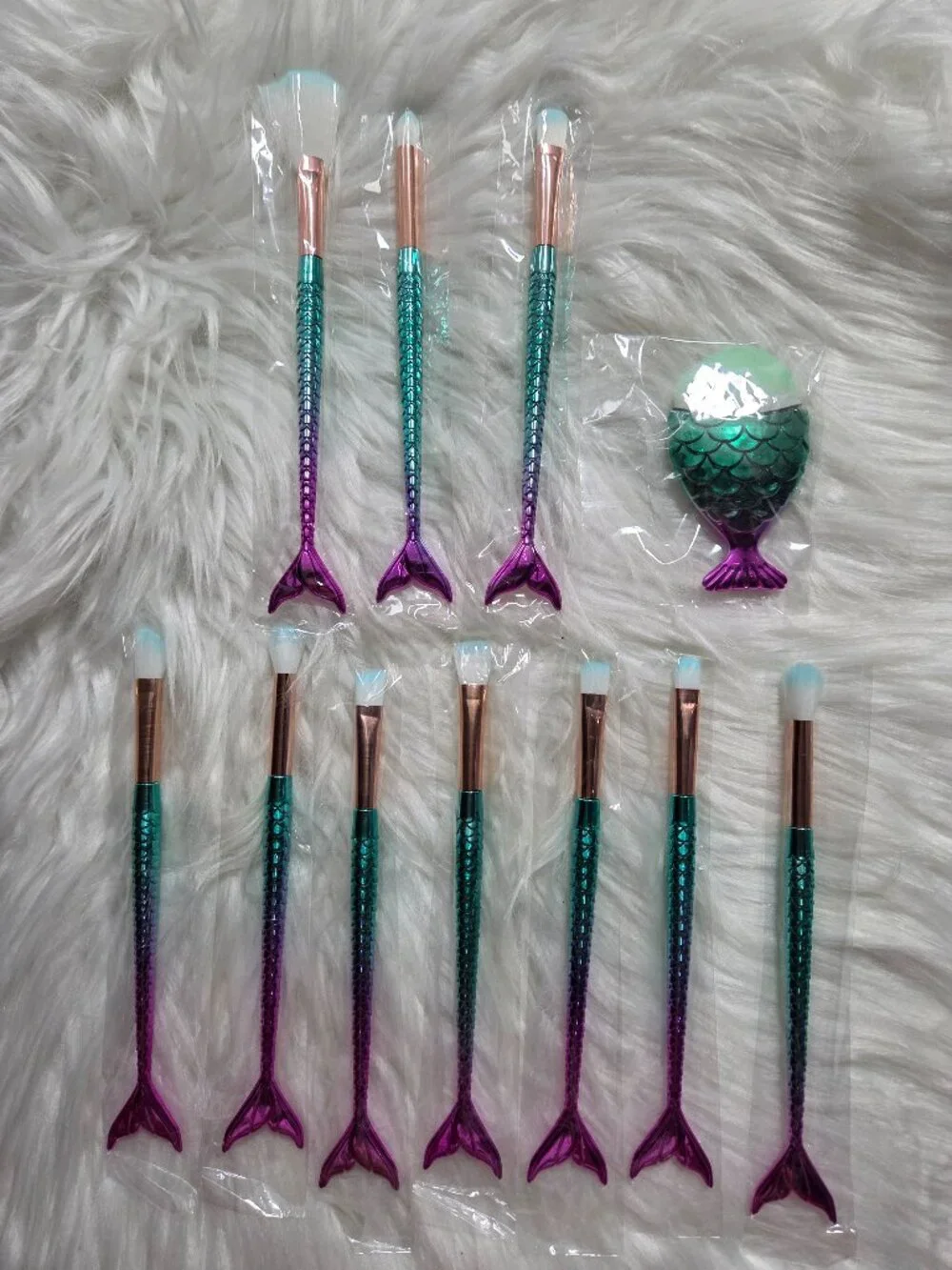 Mermaid Tail Design Makeup Brush Set